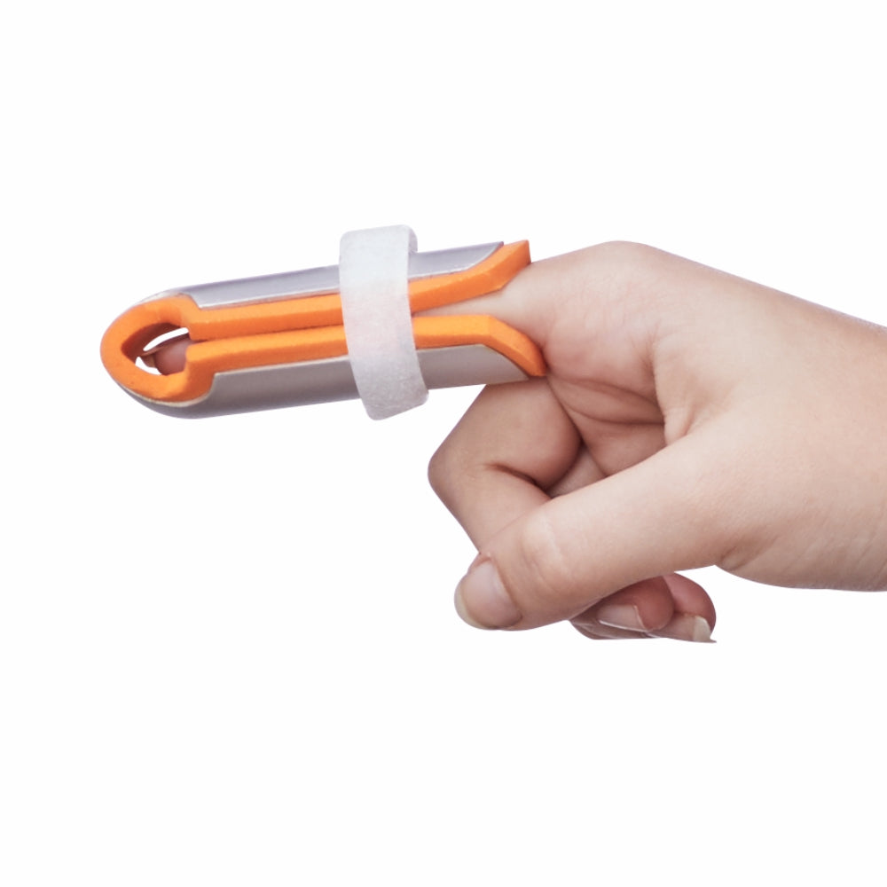 Vissco Cot Finger Splint is specially designed to help treat fractures and injuries.