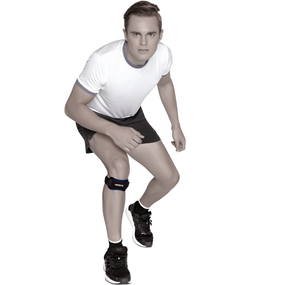 Vissco Patellar Support provides compression to the knee and retains body heat which makes the recovery process faster. 