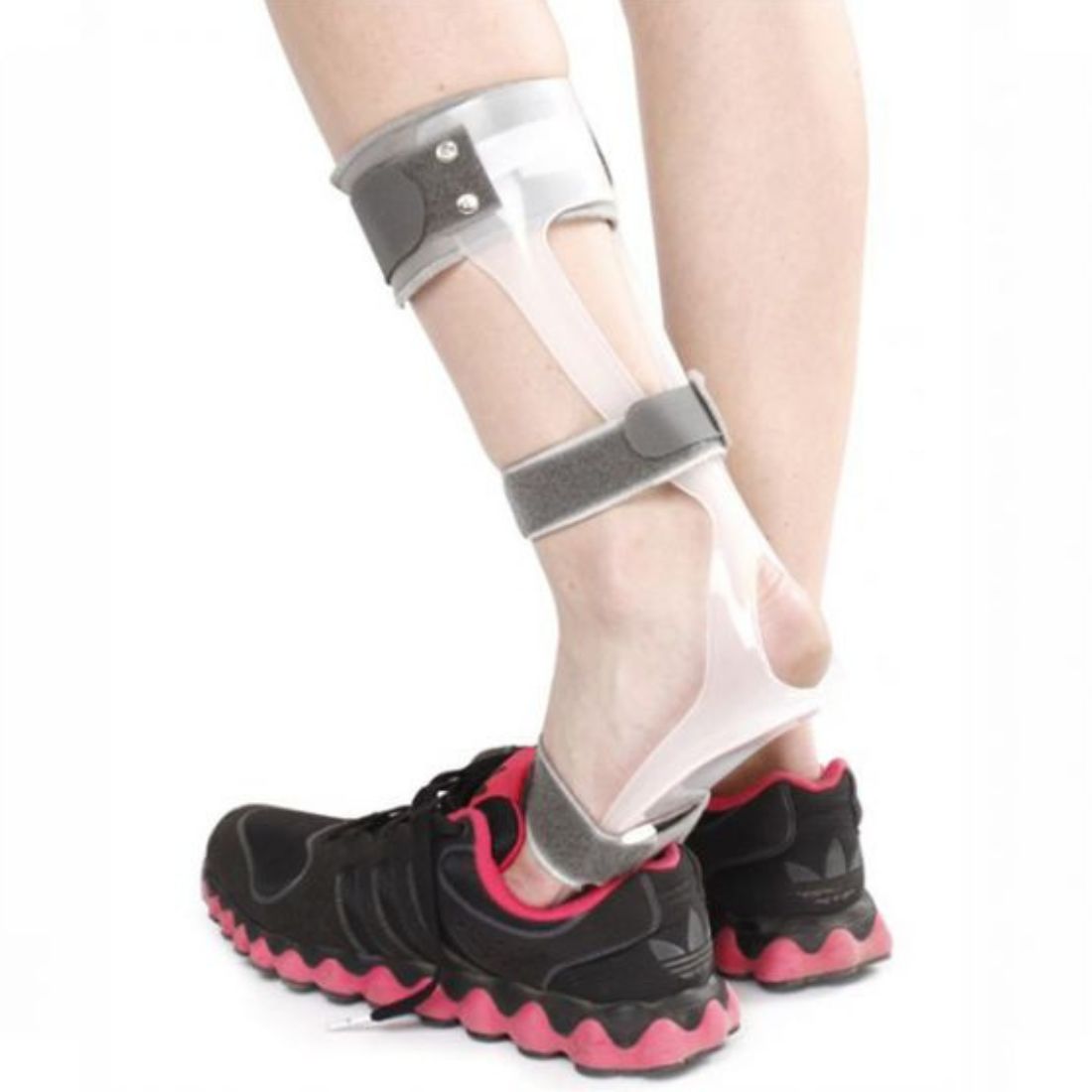 Buy Tynor Foot Drop Splint, It will helps to stabilizes the ankle and foot in all foot drop condition